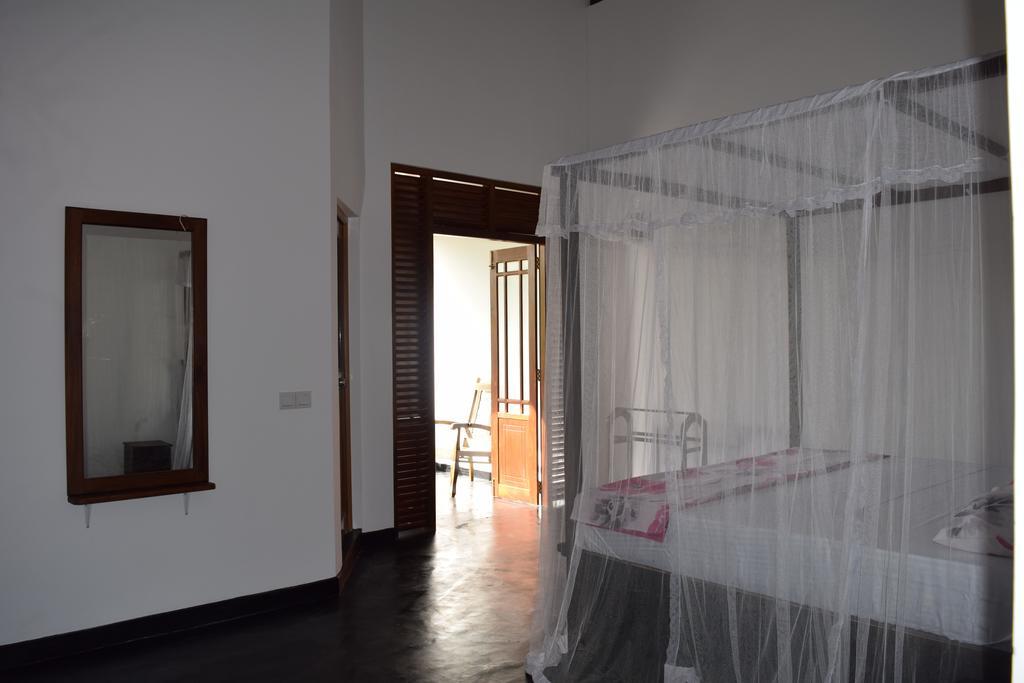 Dew Drop Villa Weligama Zimmer foto